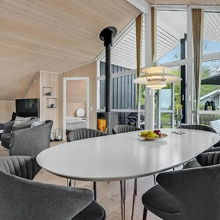 Cozy In With Kitchen * Logstrup